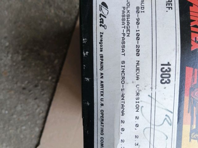 bontott AUDI 80 Vízpumpa