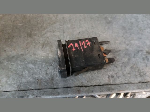 bontott AUDI 80 Ablakfűtés Kapcsoló