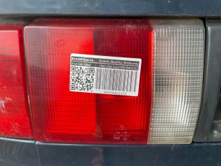 bontott AUDI 80 Bal Belső Hátsó Lámpa