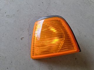 bontott AUDI 80 Bal első Irányjelző