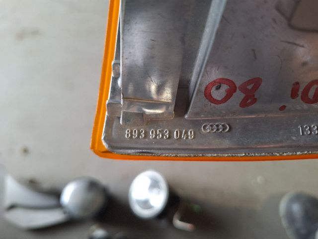 bontott AUDI 80 Bal első Irányjelző