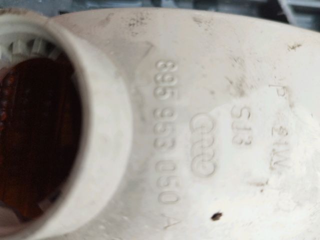 bontott AUDI 80 Bal első Irányjelző