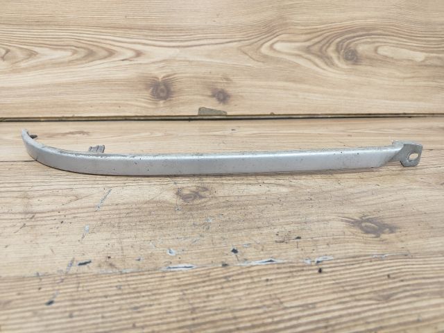 bontott AUDI 80 Bal Fényszóró Bajusz Díszléc