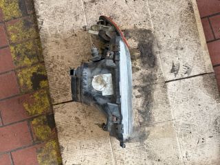 bontott AUDI 80 Bal Fényszóró