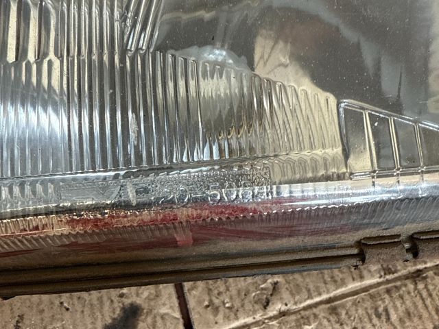 bontott AUDI 80 Bal Fényszóró