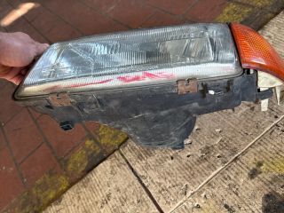 bontott AUDI 80 Bal Fényszóró