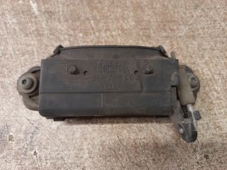 bontott AUDI 80 Bal hátsó Külső Kilincs