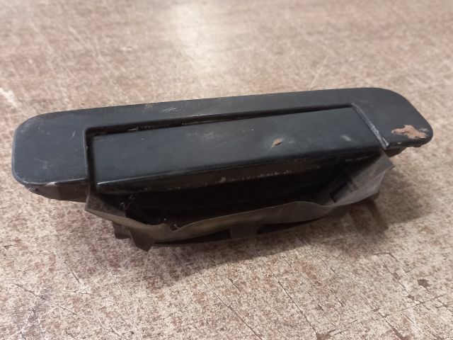 bontott AUDI 80 Bal hátsó Külső Kilincs