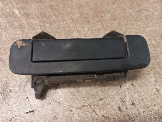 bontott AUDI 80 Bal hátsó Külső Kilincs