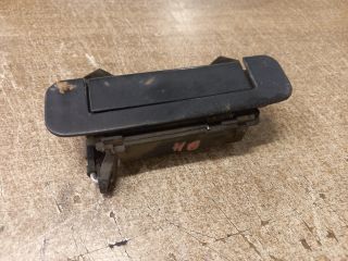 bontott AUDI 80 Bal hátsó Külső Kilincs