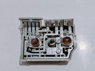 bontott AUDI 80 Bal Hátsó Lámpa Foglalat