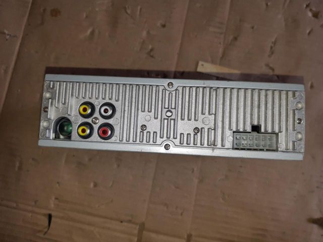 bontott AUDI 80 CD / DVD Tár