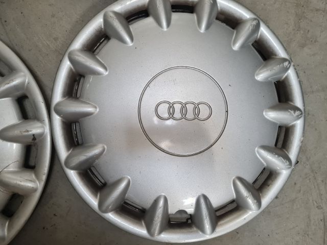 bontott AUDI 80 Dísztárcsa Szett