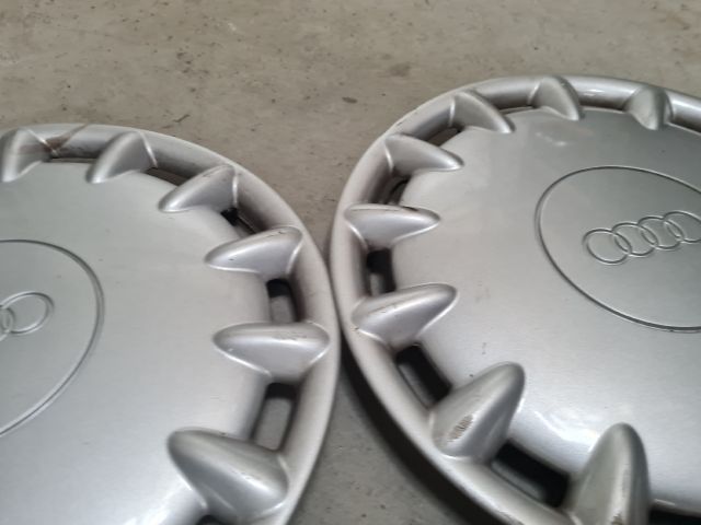 bontott AUDI 80 Dísztárcsa Szett