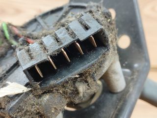 bontott AUDI 80 Első Ablaktörlő Szerkezet Motorral