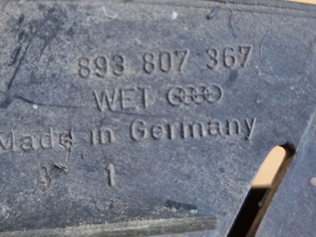 bontott AUDI 80 Első Lökhárító Bal Díszrács