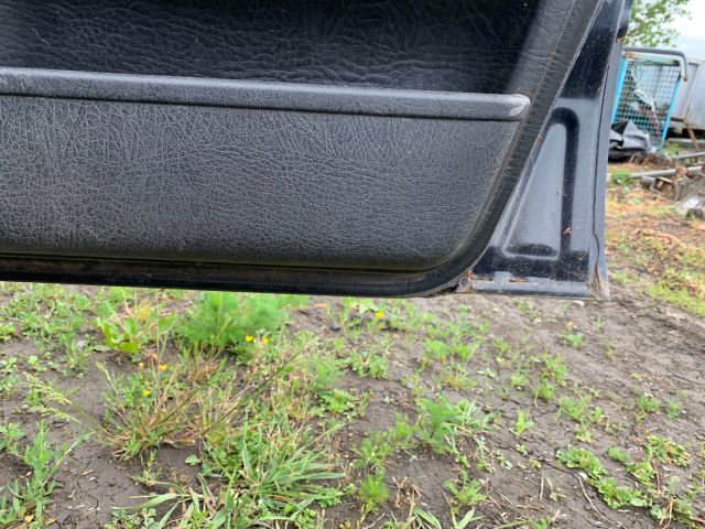 bontott AUDI 80 Első Lökhárító (Részeivel)