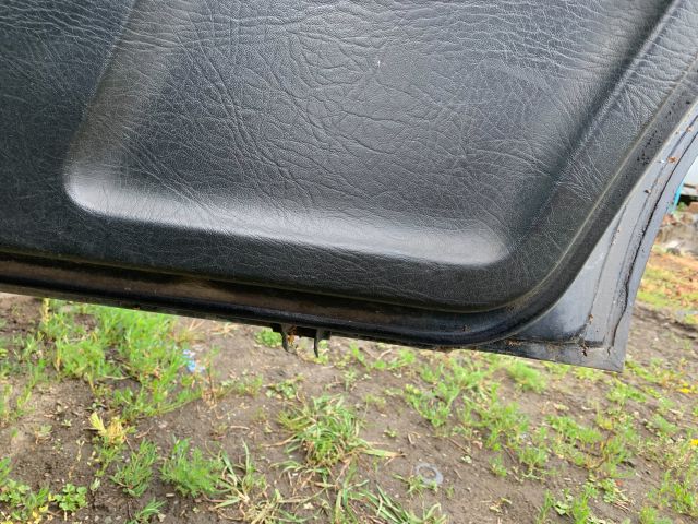 bontott AUDI 80 Első Lökhárító (Részeivel)