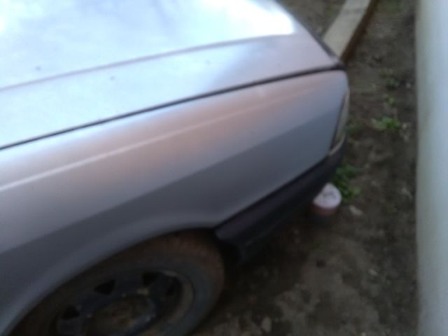 bontott AUDI 80 Első Lökhárító (Részeivel)