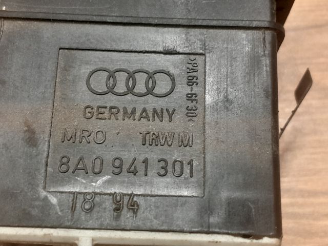 bontott AUDI 80 Fényszórómagasság Állító Kapcsoló