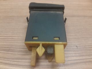 bontott AUDI 80 Hátsó Ködzárófény Kapcsoló