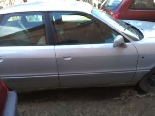 bontott AUDI 80 Hátsó Lökhárító (Részeivel)