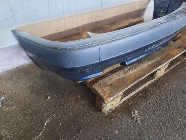 bontott AUDI 80 Hátsó Lökhárító (Részeivel)