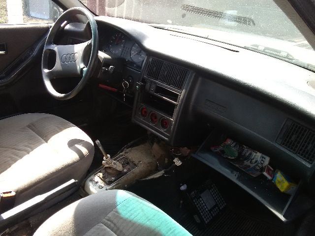 bontott AUDI 80 Jobb első Sárvédő