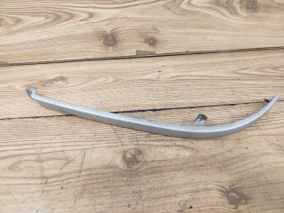 bontott AUDI 80 Jobb Fényszóró Bajusz Díszléc