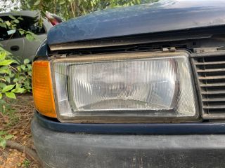 bontott AUDI 80 Jobb Fényszóró