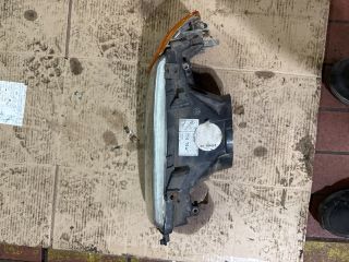 bontott AUDI 80 Jobb Fényszóró