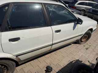 bontott AUDI 80 Jobb hátsó Ajtózár