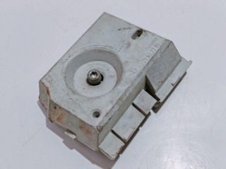 bontott AUDI 80 Jobb Hátsó Lámpa Foglalat