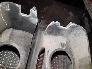 bontott AUDI 80 Jobb hátsó Lámpabúra