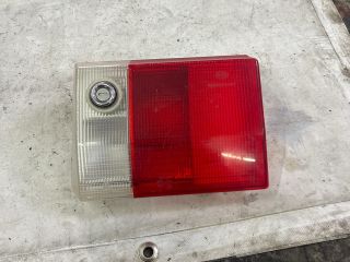 bontott AUDI 80 Jobb Külső Hátsó Lámpa