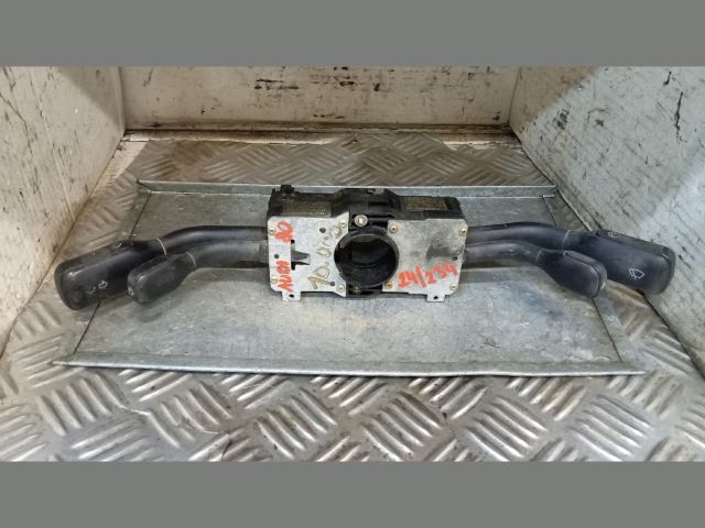 bontott AUDI 80 Komplett Kormánykapcsoló (Bajuszkapcsoló)