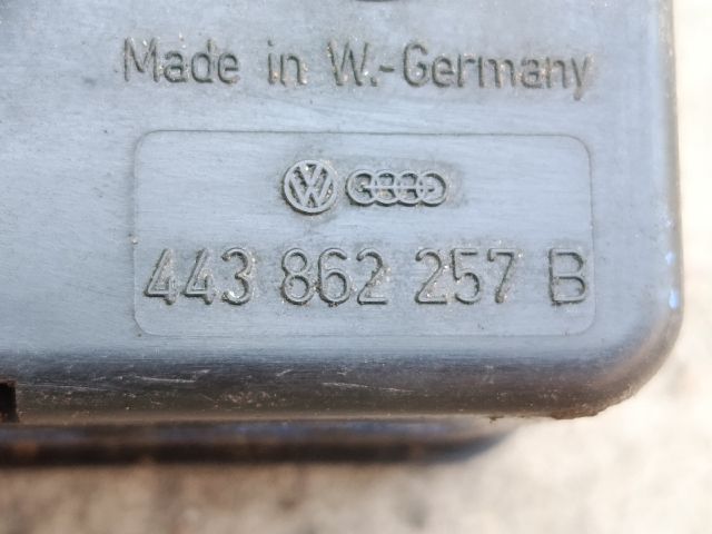 bontott AUDI 80 Központizár Elektronika