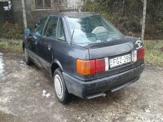 bontott AUDI 80 Motorháztető Kitámasztó Rúd