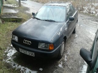 bontott AUDI 80 Motorháztető Kitámasztó Rúd