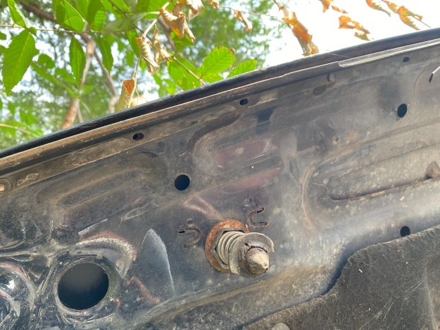 bontott AUDI 80 Motorháztető