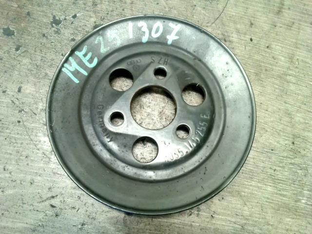 bontott AUDI 80 Szervó Szivattyú Szíjtárcsa