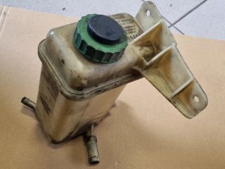 bontott AUDI 80 Szervóolaj Tartály