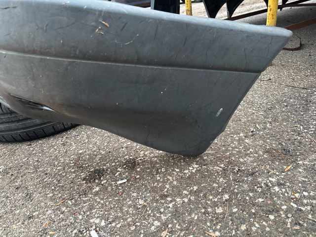 bontott AUDI 90 Első Lökhárító (Üresen)