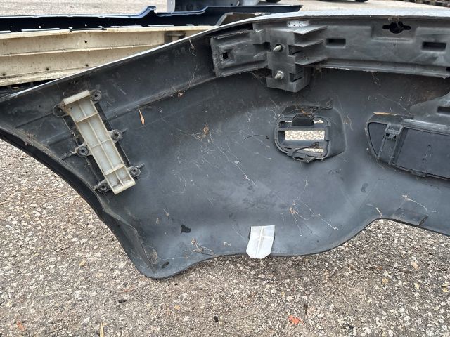 bontott AUDI 90 Első Lökhárító (Üresen)