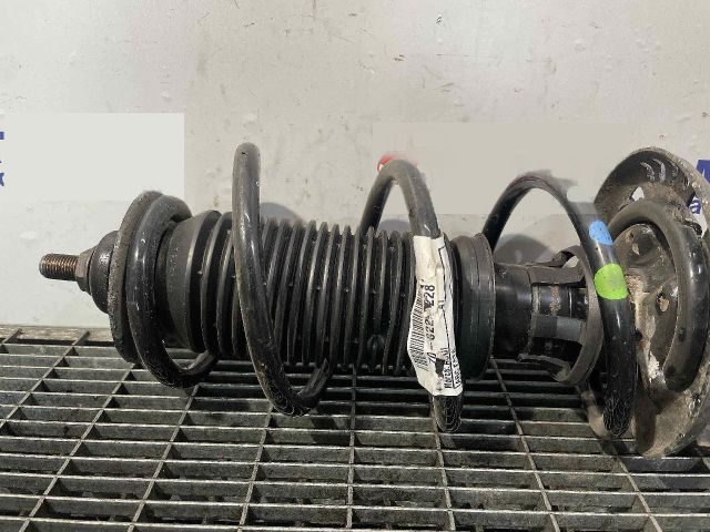 bontott AUDI A1 Első Rugó