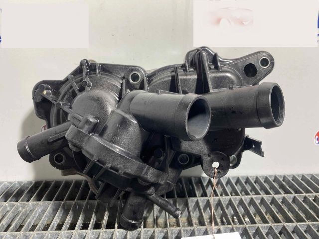 bontott AUDI A1 Hengerfej Vízkivezető