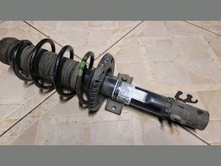 bontott AUDI A1 Jobb első Gólyaláb (Lengécsillapító, Rugó)