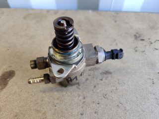 bontott AUDI A1 Nagynyomású Szivattyú