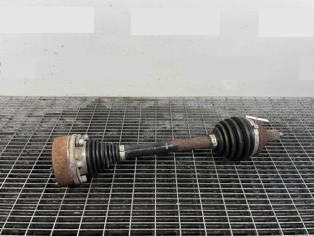 bontott AUDI A1 Bal Féltengely