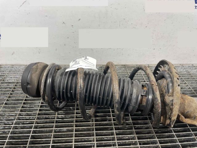 bontott AUDI A1 Első Rugó